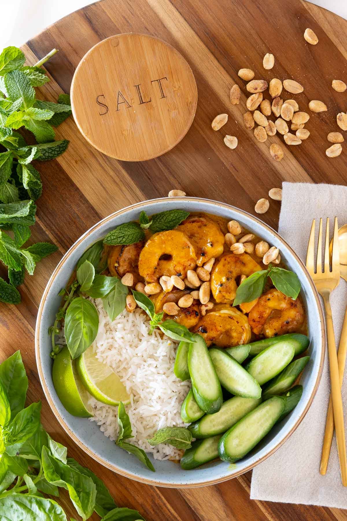 Easy Thai Coconut Curry Shrimp: Under 30 Minute Weeknight Meal